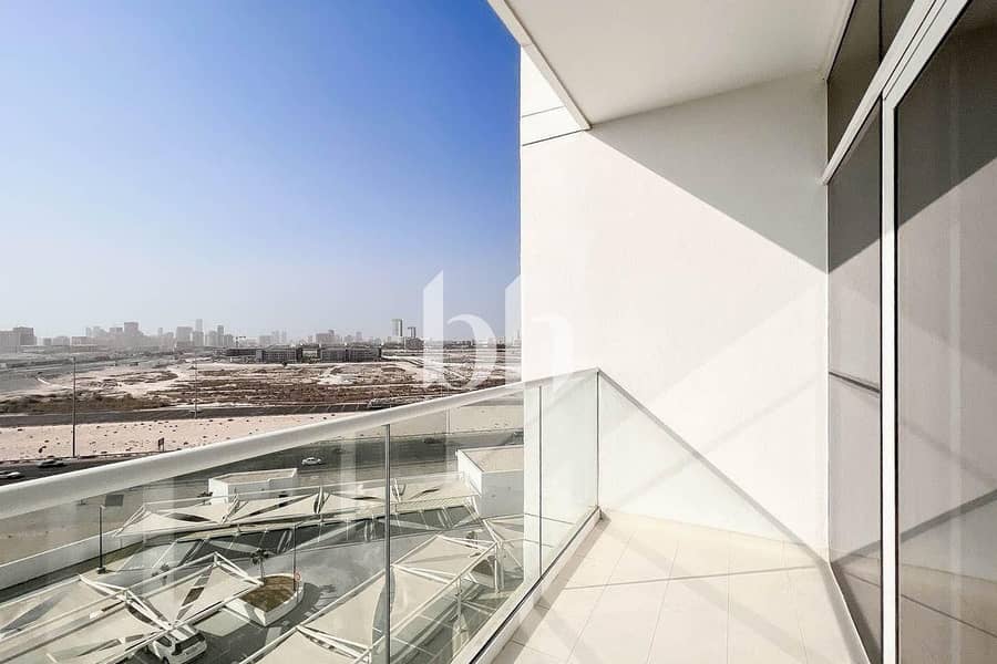 Vacant on Transfer | Balcony | Open View - Image 7