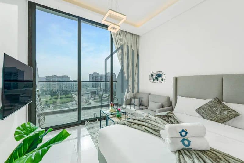 Brand New | Furnished Pool Views | Investors Deal