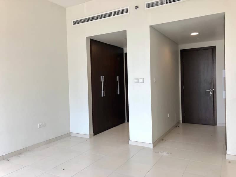 HOT OFFER! Desirable 1 Bedroom Apartment In The  Area Of Al Rawdah,Abu Dhabi