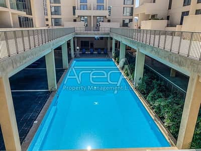 6 Bedroom Villa for Sale in Al Raha Beach, Abu Dhabi - Deluxe 6 Bed Podium Villa in Al Zeina with a Private Pool 6 Bedroom Villa for Sale in Al Raha Beach, Abu Dhabi - Deluxe 6 Bed Podium Villa in Al Zeina with a Private Pool