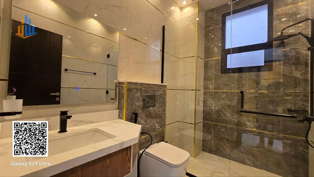 15 photo_5834675821824642859_y. jpg