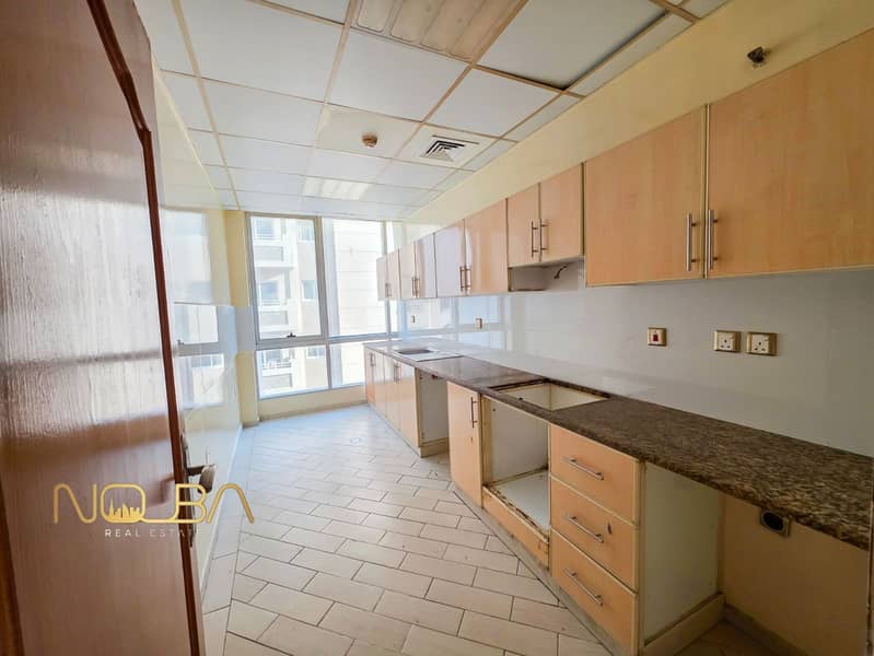 CUSTOMIZABLE APARTMENT | SPACIOUS | PRIME LOCATION - Image 13