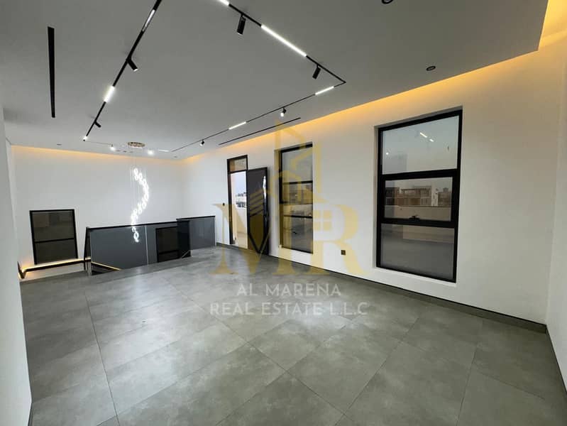 42 IMG-20250928-WA0174. jpg