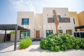 فیلا في مدينة الشارقة المستدامة،الشغرافة 1،الرحمانية 5 غرف 225000 درهم - 13466350