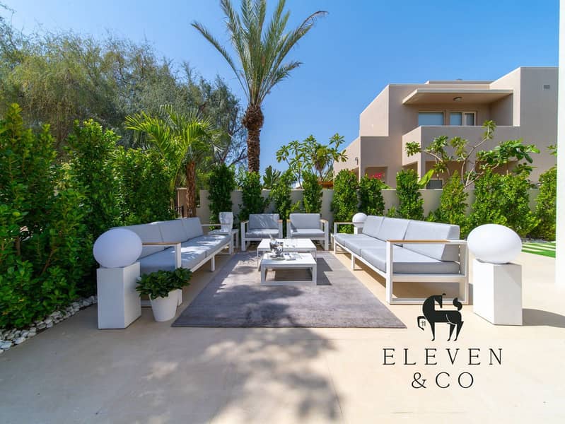 Park Backing | Fully Upgraded | 5 bed