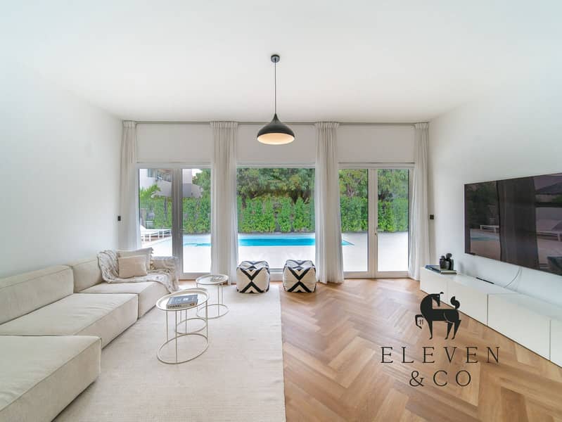 Park Backing | Fully Upgraded | 5 bed