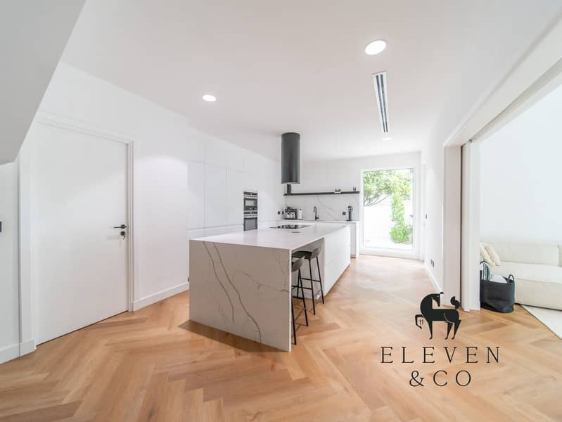 Park Backing | Fully Upgraded | 5 bed - Image 10