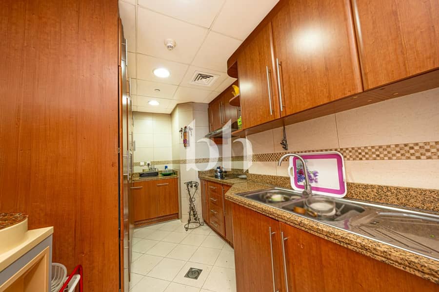 Skyline Serenity | Luxury 4-Bed Apartment | Vacant - Image 15