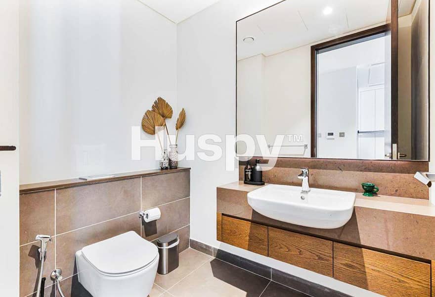 High Floor | Branded | Sea and Marina Views - Image 8