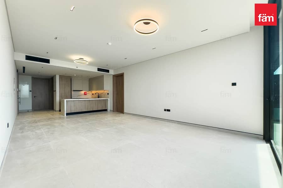 Brand New | Spacious | Luxury Apartment - Image 4