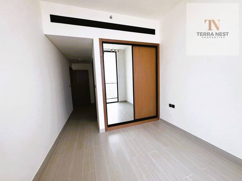 LUXURY 3 BR + POOL | BIGGER LAYOUT | HIGH FLOOR - Image 6