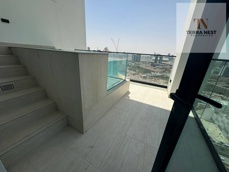 LUXURY 3 BR + POOL | BIGGER LAYOUT | HIGH FLOOR - Image 12