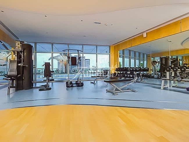 Partial Sea View | Unfurnished spacious apt - Image 12