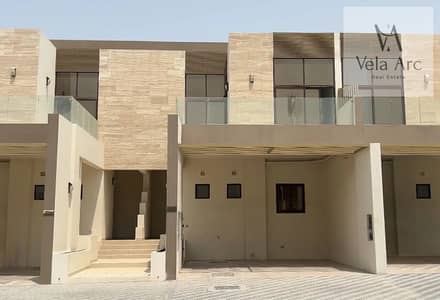 4 Bedroom Townhouse for Sale in Mohammed Bin Rashid City (MBR City), Dubai - Modern 4BR Villa | Spacious Layout with Maids Room