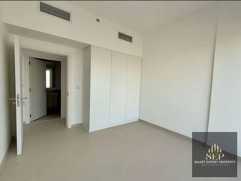 Pool View | Available Late December | Spacious