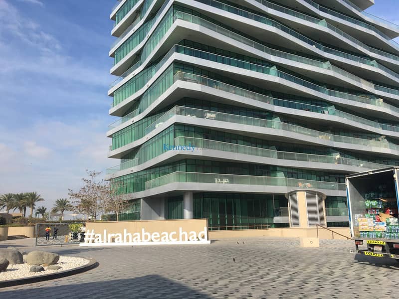 1 bed high floor in Naseem with sea view