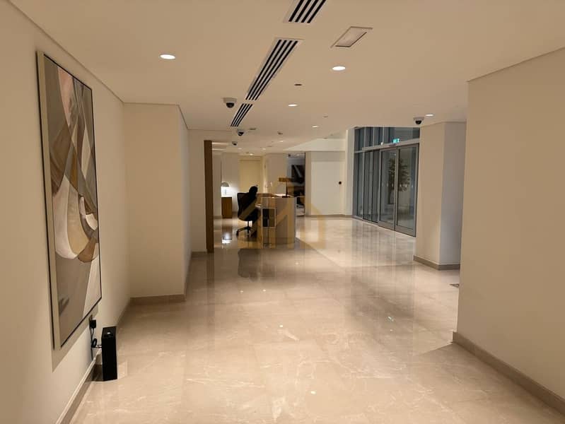 FULLY FURNISHED| COMMUNITY VIREW| BEST PRICE - Image 17