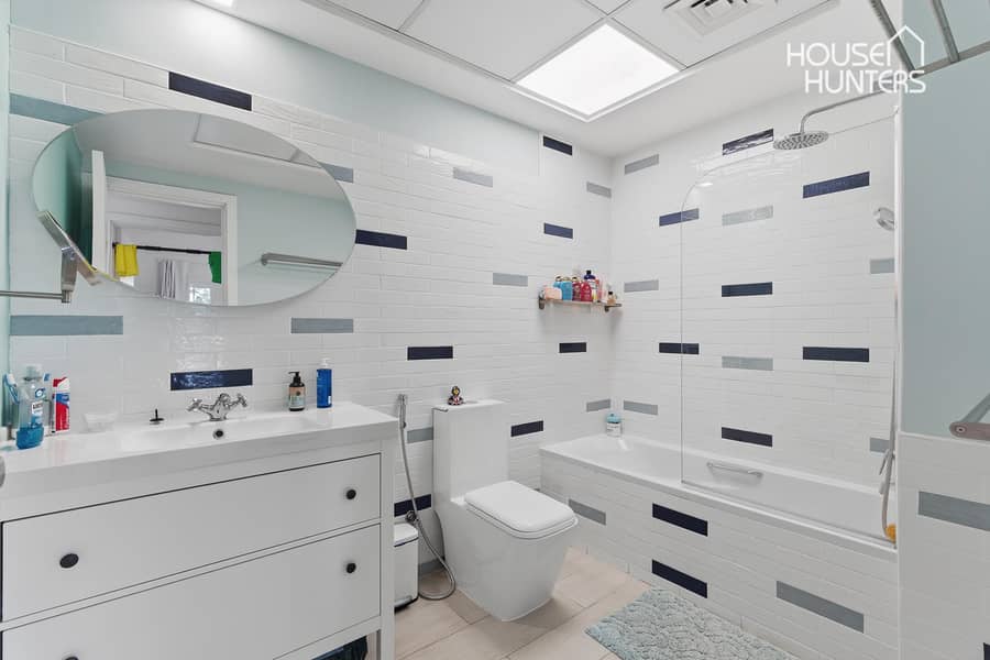 NEW Exclusively listed Fully Upgraded and Extended - Image 8