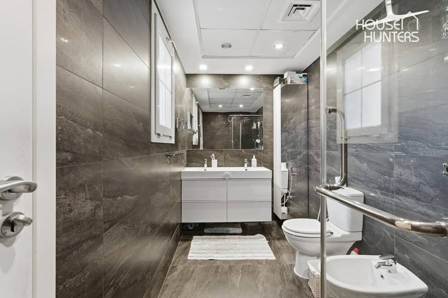 NEW Exclusively listed Fully Upgraded and Extended - Image 13