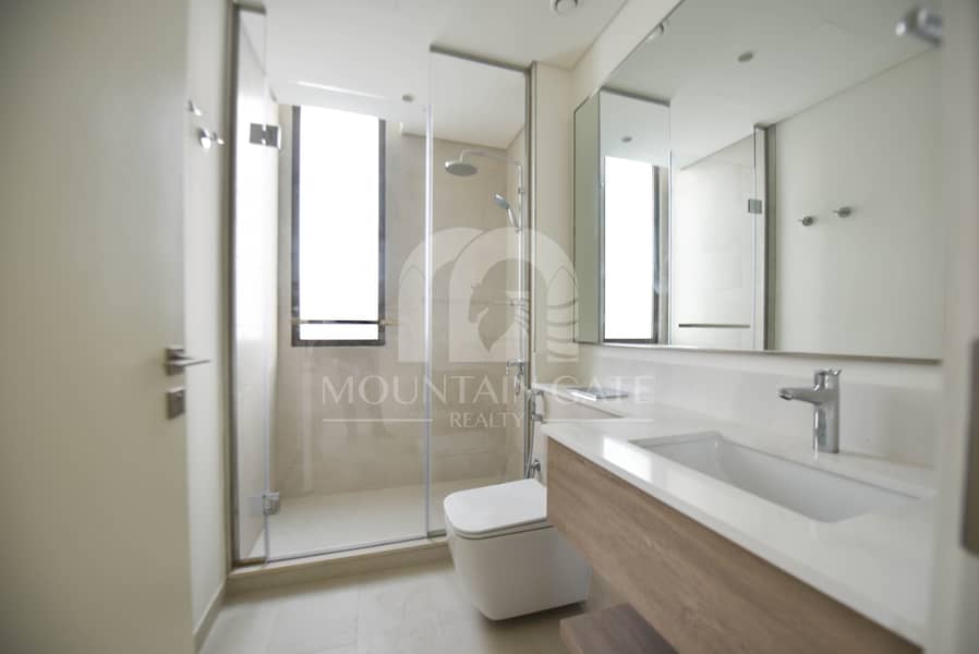 Corner Villa | Near Pool N Golden Beach - Image 16