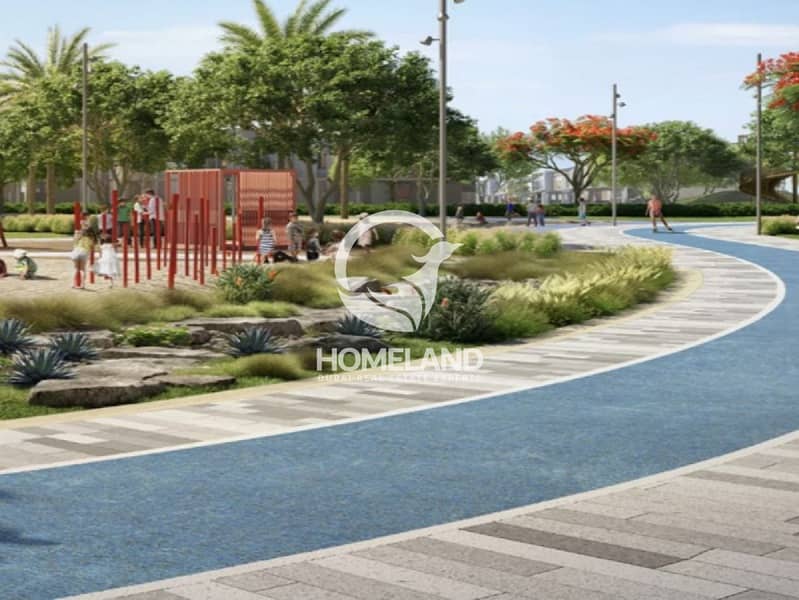 Large Plot | On The Canal | Luxurious Living