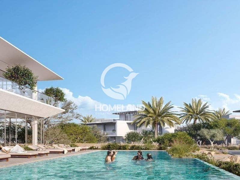 Large Plot | On The Canal | Luxurious Living