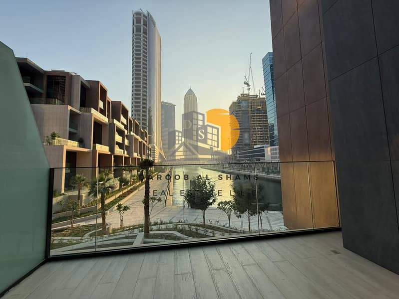 READY TO MOVE | CANAL VIEW | FULLY FURNISHED