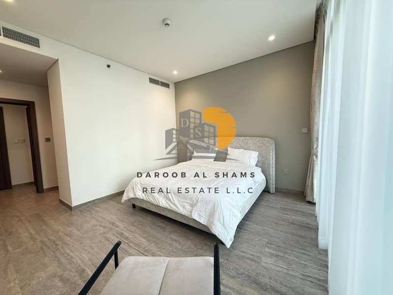 READY TO MOVE | CANAL VIEW | FULLY FURNISHED - Image 13