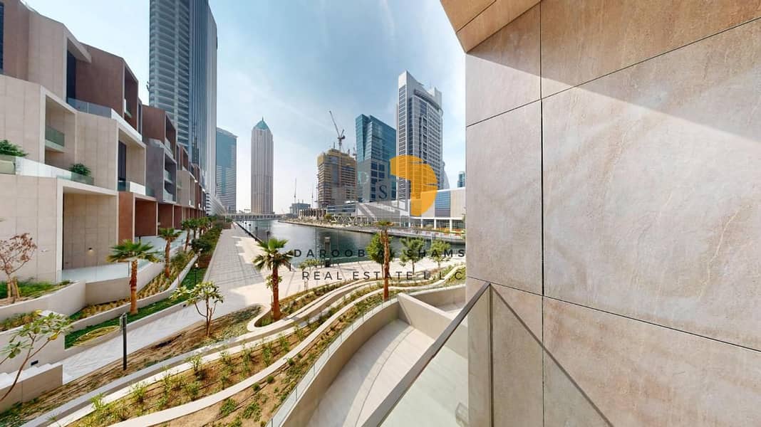 CANAL VIEW | LARGE LAYOUT | READY TO MOVE IN - Image 18