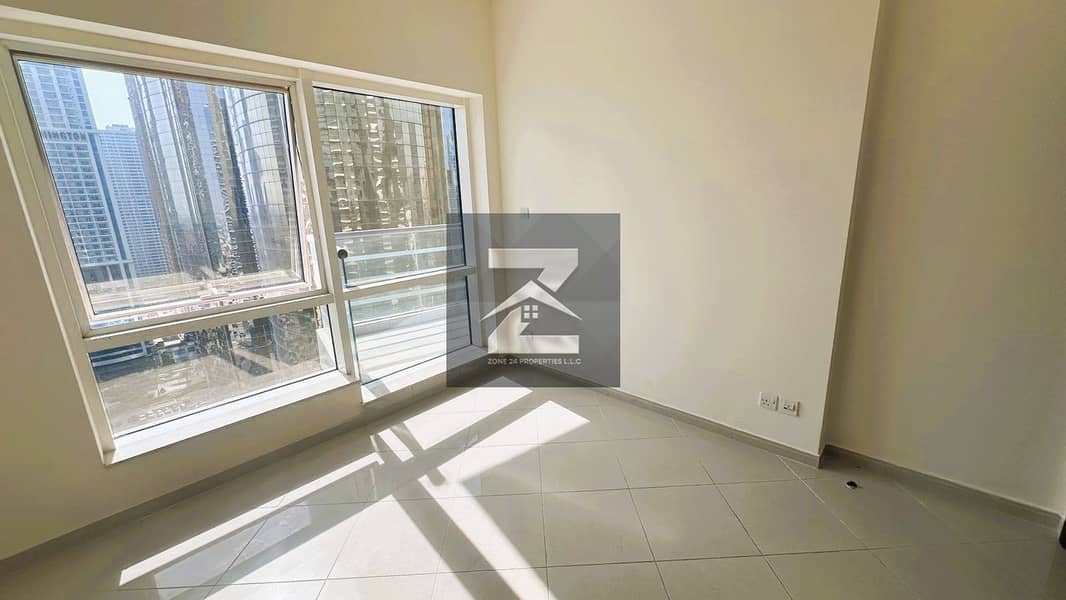 Amazing Lake View | Vacant | High-ROI - Image 8