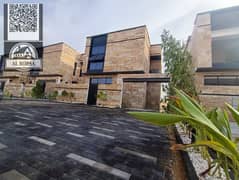 للايجار فيلا في الزاهيه عجمان تتكون من 5 غرف نوم ماستر ومجلس وصاله مع مطبخ وغرفة خادمه