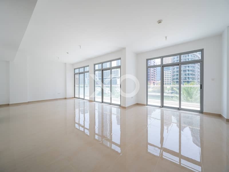 Renovated | Huge Duplex | Full Marina View - Image 10