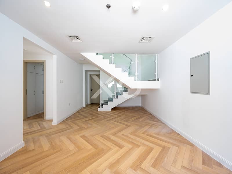 Renovated | Huge Duplex | Full Marina View - Image 16