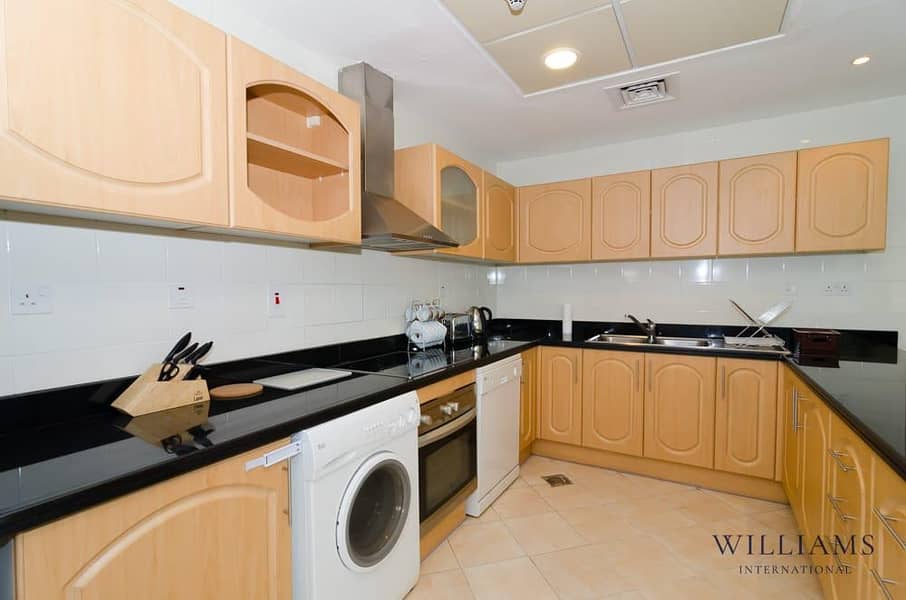 Breathtaking Views | 3-Bed Apartment | Prime Location