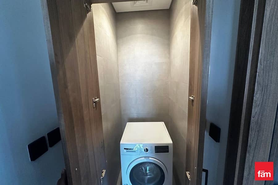 High Floor | Prime Location | Ready To Move In