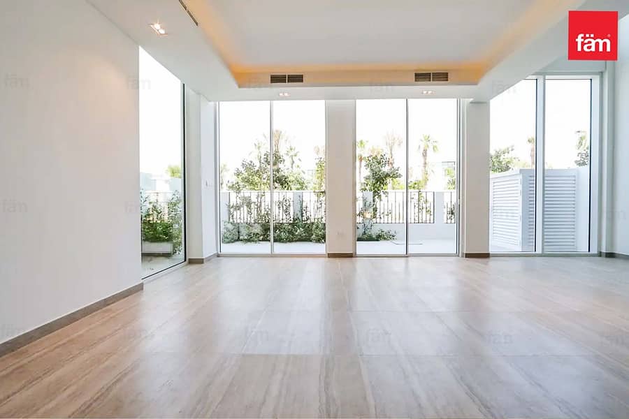 Luxury | Private Plunge Pool | Premier Community