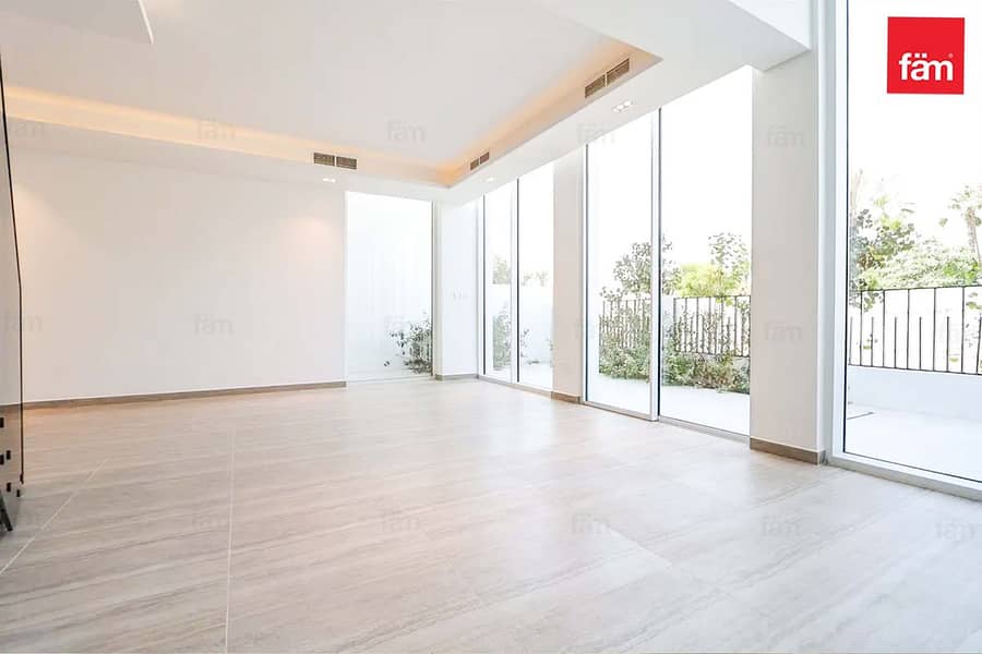 Luxury | Private Plunge Pool | Premier Community