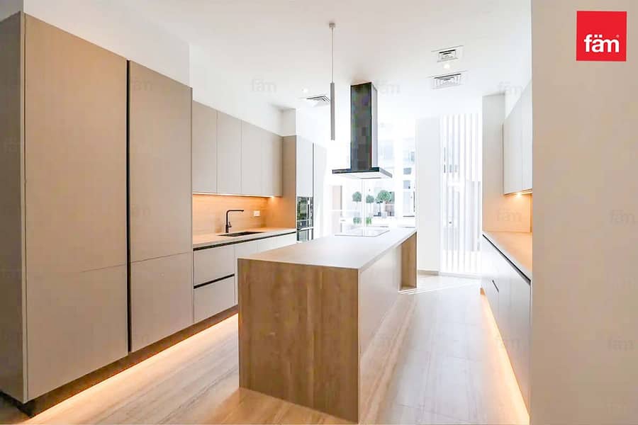 Luxury | Private Plunge Pool | Premier Community - Image 9