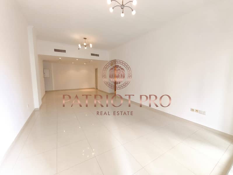 FOR FAMILY | NEAR TO METRO | Chiller Free | Maids+Laundry room