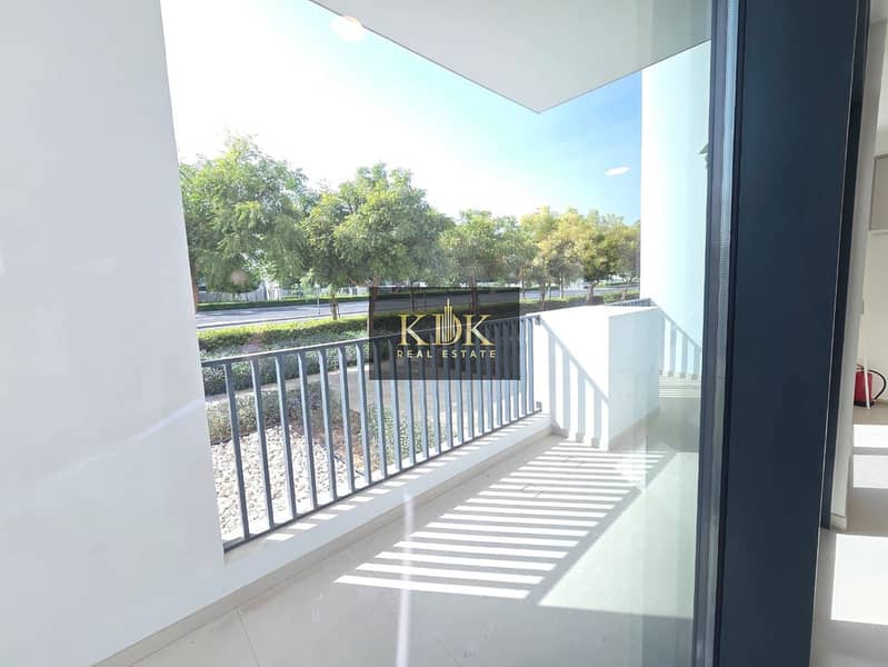 Well Maintained | Peaceful Living | Vacant - Image 15