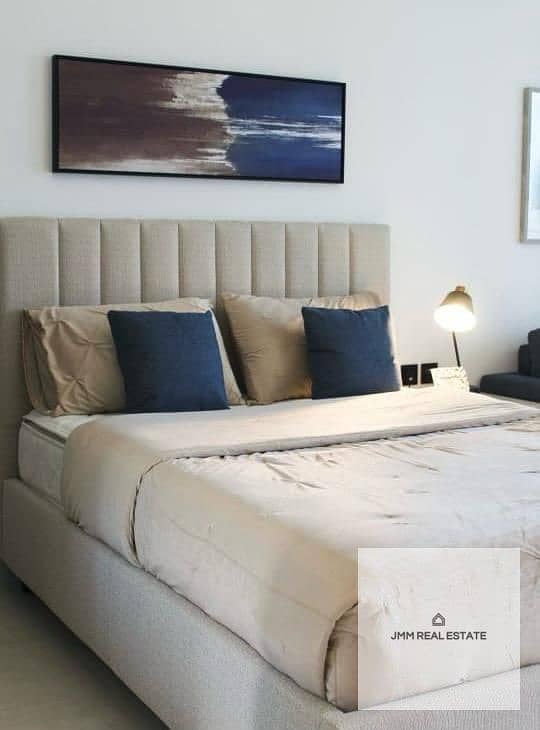 Canal & Burj Khalifa View | Fully Furnished | Vacant