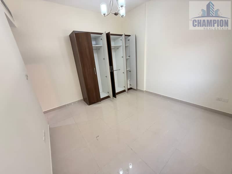 PERFECT 2BHK : RENT 70K : 1 BALCONY : GYM : 1 PARKING