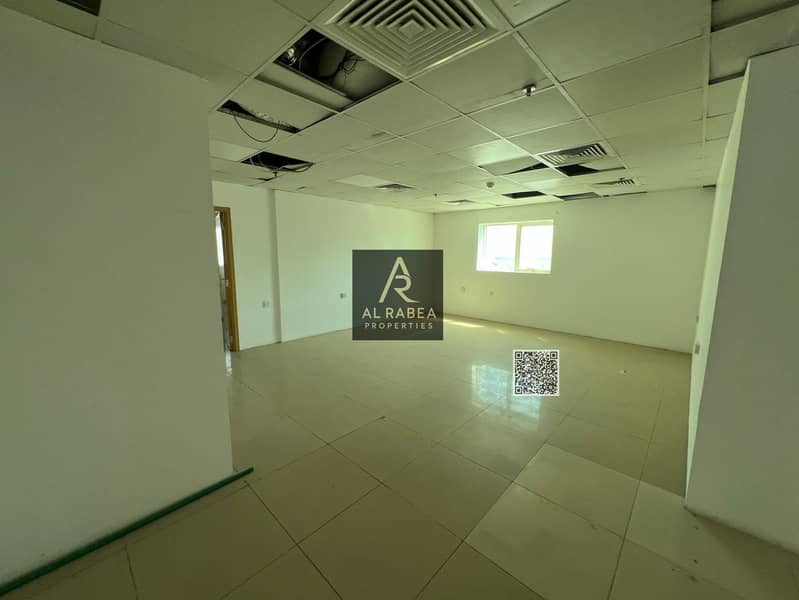 12 45eca0e7-9911-4d3e-ab21-821eb557499e. jpg