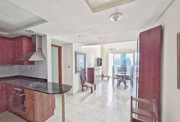 Fully Furnished! Perfect Layout! Next To Metro