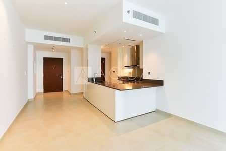 2 Bedroom Flat for Sale in Dubai Marina, Dubai - Cheapest 2 Bed in Marina Gate on High Floor 2 Bedroom Flat for Sale in Dubai Marina, Dubai - Cheapest 2 Bed in Marina Gate on High Floor