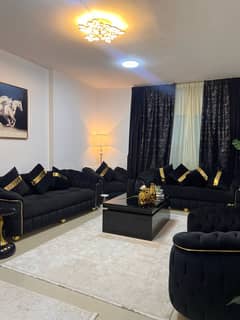 شقة غرفة وصالة للبيع ب450 ألف فقط!