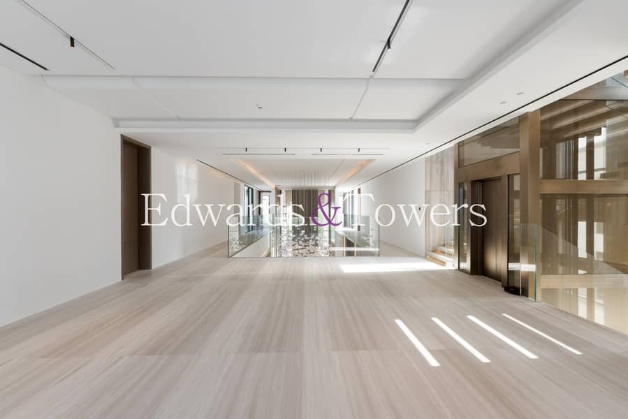 Mansion | Golf Course Facing | Exclusive