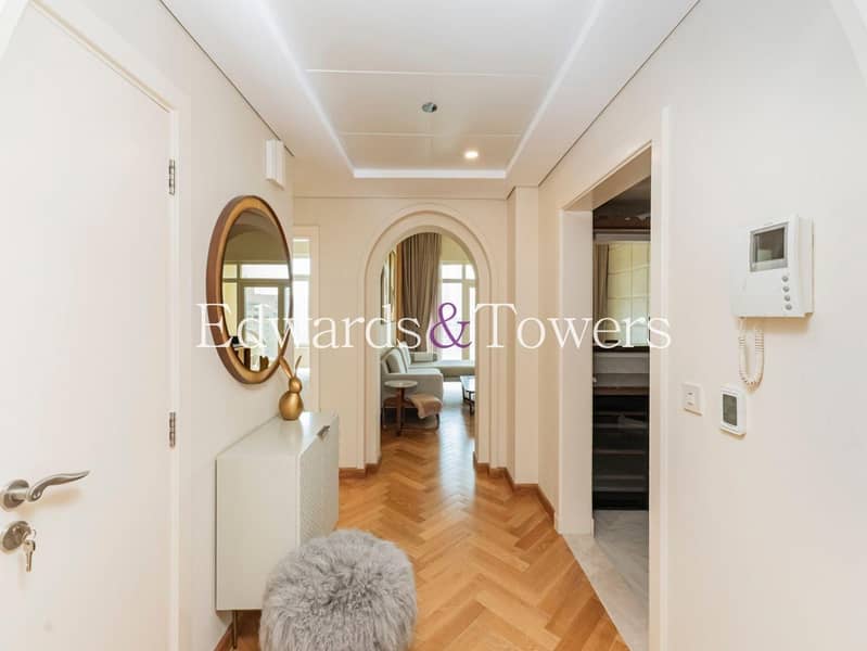 Penthouse Level | D Type | Upgraded | Furnished