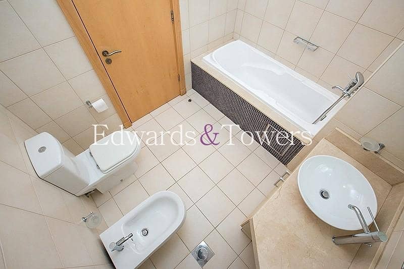 Exclusive | Park Views | Type B | Large 1 Bed - Image 7