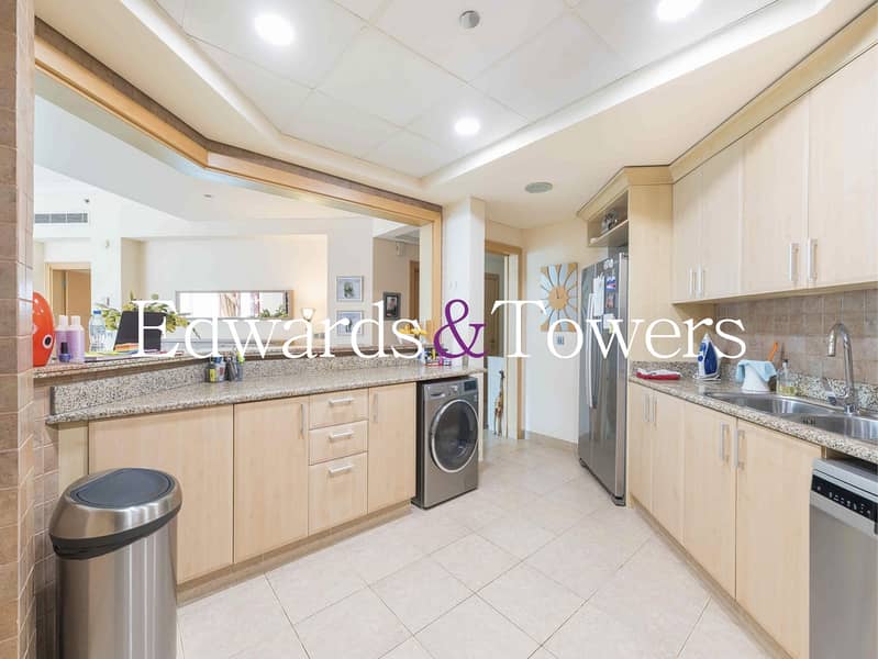 Unfurnished | Well Maintained | Ready to move - Image 10